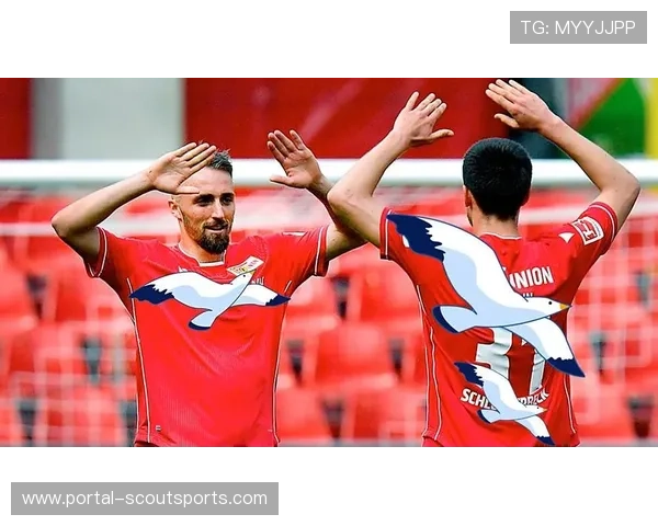 柏林联盟老林务所畔球场2-3汉堡,南北德比激战五球主场惜败保级压力增大 柏林联盟老林务所畔球场2-3汉堡,南北德比激战五球主场惜败保级压力增大